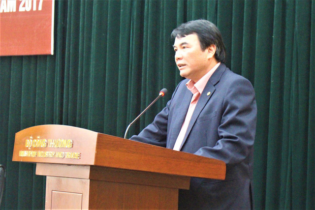 Ông Phạm S, Phó Chủ tịch UBND tỉnh Lâm Đồng phát biểu tại buổi gặp gỡ báo chí trước thềm diễn ra “Ngày cà phê Việt Nam lần thứ nhất” vào sáng nay (14/11). (Ảnh: Hồng Vân)